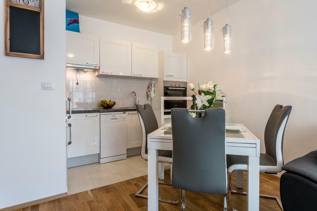 Apartment Luka Split Extérieur photo